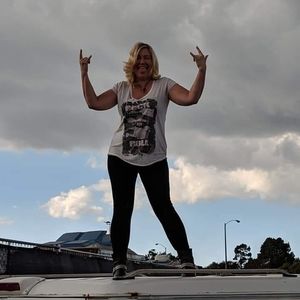 Meet your Posher, Laura